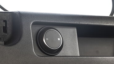 Land Rover Discovery Sport Third Row AC Control