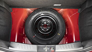 Maruti Suzuki Alto K10 Under Boot/Spare Wheel