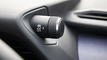 Lexus UX 300e ESP Button