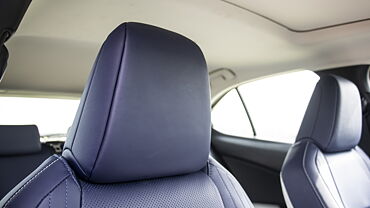 Lexus UX 300e Front Row Seats