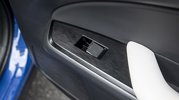 Lexus UX 300e Rear Power Window Switches