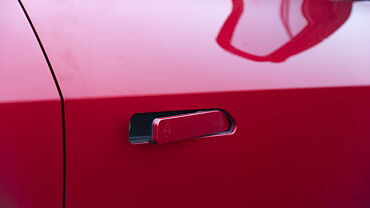 Mahindra XEV 9e Front Door Handle