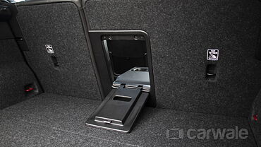 Discontinued Volvo XC40 2018 Bootspace Rear Split Seat Folded