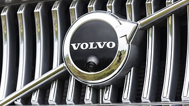 Volvo XC90 Front Logo