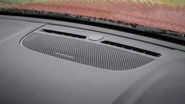 Volvo XC40 Central Dashboard - Top Storage/Speaker