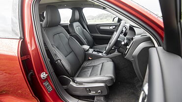 Volvo XC40 Front Row Seats