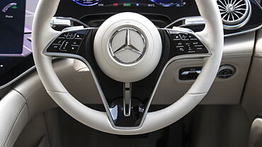 Mercedes-Benz EQS Horn Boss