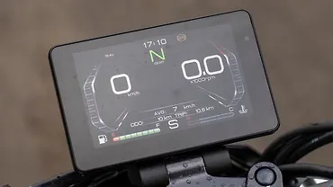 ज़ोन्टेस 350R एवरेज स्पीड इंडिकेटर