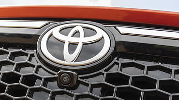 Toyota Urban Cruiser Taisor Front Logo