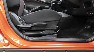 Toyota Urban Cruiser Taisor Seat Adjustment Manual for Driver