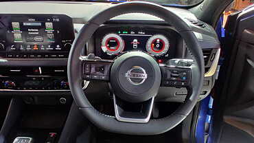 Nissan Qashqai Steering Wheel