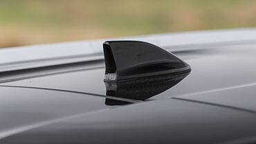 Nissan X-Trail Antenna