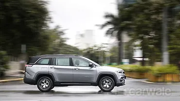 Special Editions over Mechanical Updates: Jeep Plays it Safe with Meridian Track Edition Special Editions over Mechanical Updates: Jeep Plays it Safe with Meridian Track Edition