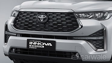 Toyota Innova Hycross Grille