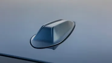 BMW M340i Antenna
