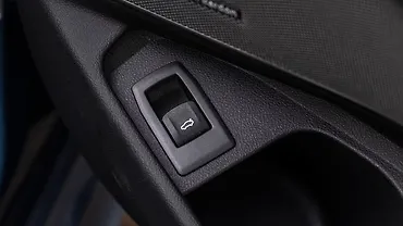 BMW M340i Boot Release Lever/Fuel Lid Release Lever