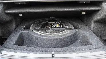 BMW M340i Under Boot/Spare Wheel