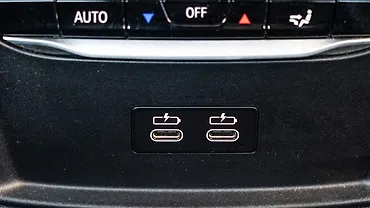 BMW M340i USB Port/AUX/Power Socket/Wireless Charging