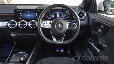 Mercedes-Benz GLB Dashboard