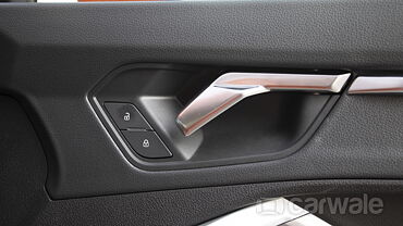 Audi Q3 Front Door Handle