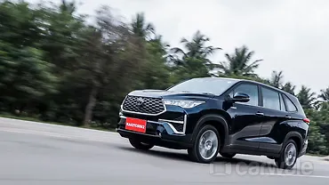 Toyota Innova Hycross celebrates 1 lakh unit sales milestone in India Toyota Innova Hycross celebrates 1 lakh unit sales milestone in India