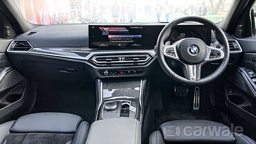 BMW M340i Dashboard