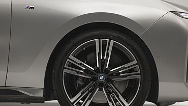 BMW i7 Wheel
