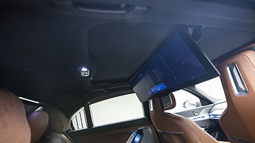 BMW i7 Front Seat Headrest-Mounted Display