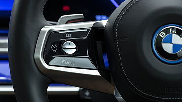 BMW i7 Left Steering Mounted Controls
