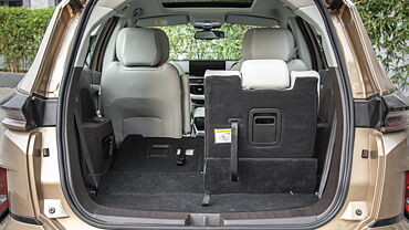Tata Safari Bootspace Rear Split Seat Folded