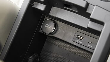 Tata Safari USB Port/AUX/Power Socket/Wireless Charging