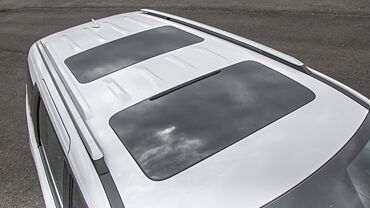 Kia Carnival Car Roof