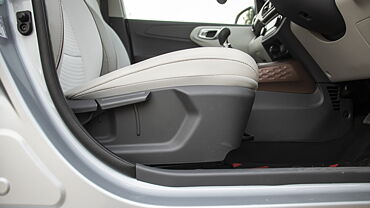 Hyundai Aura Seat Adjustment Manual for Driver