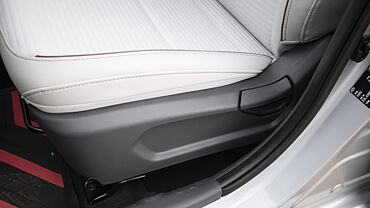 Hyundai Aura Seat Adjustment Manual for Front Passenger