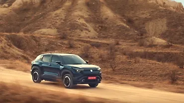 Maruti Suzuki e Vitara Right Side View