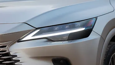 लेक्सस आरएक्स् डे टाइम रनिंग लैंप (डीआरएल)