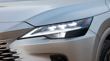 लेक्सस आरएक्स् हेडलाइट