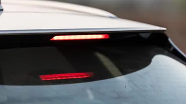 लेक्सस आरएक्स् पीछे की ओर हाई माउंटेड स्टॉप लैम्प