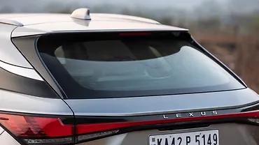 लेक्सस आरएक्स् रियर विंडशील्ड/विंडस्क्रीन