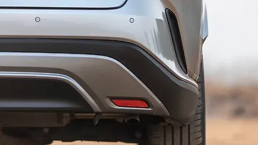 लेक्सस आरएक्स् रिफ़्लेक्टर