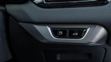 लेक्सस आरएक्स् बूट रिलीज लीवर/ईंधन ढक्कन रिलीज लीवर