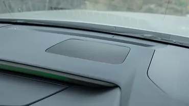 लेक्सस आरएक्स् सेंट्रल डैशबोर्ड - टॉप स्टोरेज/स्पीकर