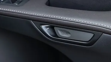 लेक्सस आरएक्स् पीछे के दरवाज़े का पैड हैंडल