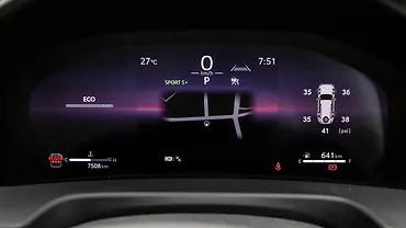 टोयोटा लैंड क्रूज़र इंस्ट्रूमेंट क्लस्टर