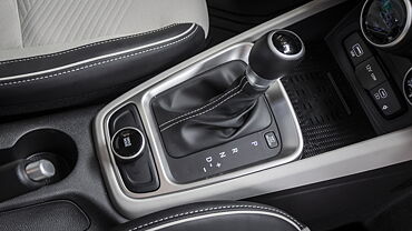 Hyundai Venue Gear Shifter/Gear Shifter Stalk