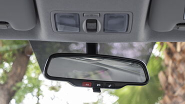 Hyundai Venue Inner Rear View Mirror
