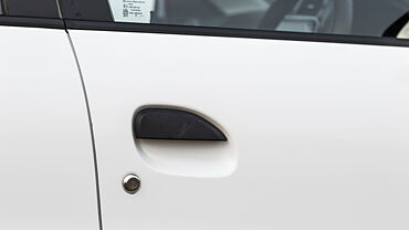 Renault Kwid Front Door Handle