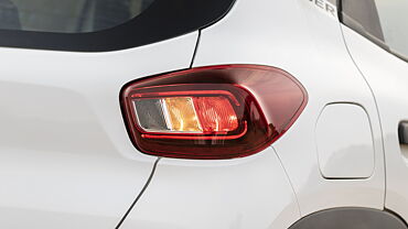 Renault Kwid Rear Signal/Blinker Light