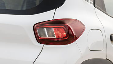 Renault Kwid Tail Light/Tail Lamp