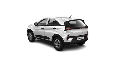 टाटा नेक्सन लेफ्ट रियर थ्री क्वार्टर